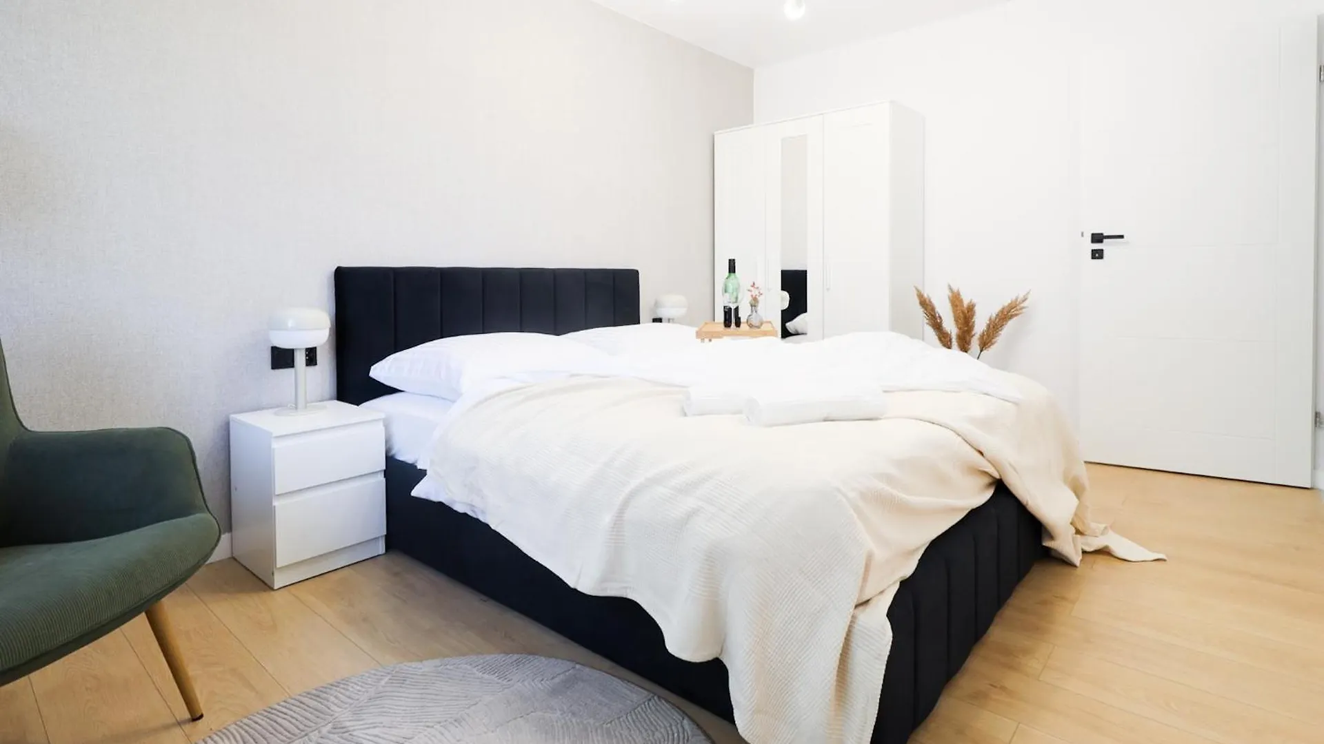 Prime Center Point Apartment Poznan